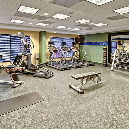 Hampton Inn Cleveland Extérieur photo